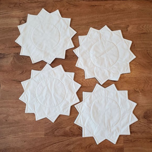 Handmade Quilted Hot Pads / Table Mats / Placemats, Set of 4, Blue Cream Silver - Picture 6 of 7